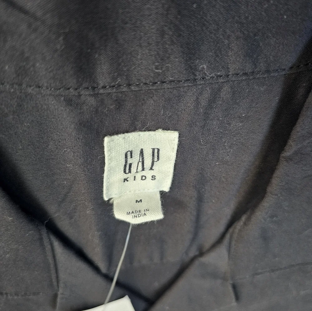 Gap Boys' Black Short Sleeve Button-Down Shirt-100% Cotton- Med (8)- NWT